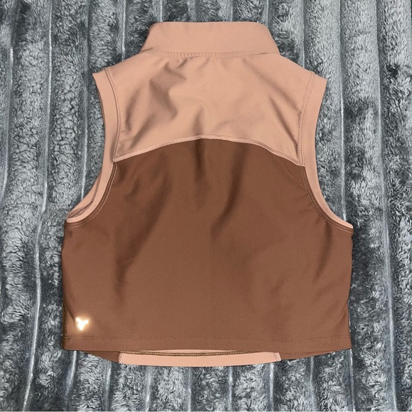 Athletic tank - Picture 3 of 6
